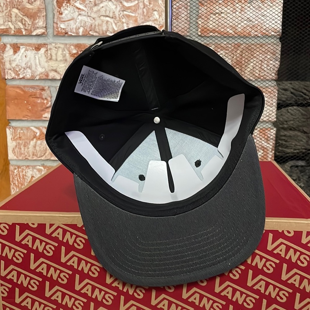 Vans snap back baseball Cap black and gray - Picture 5 of 7